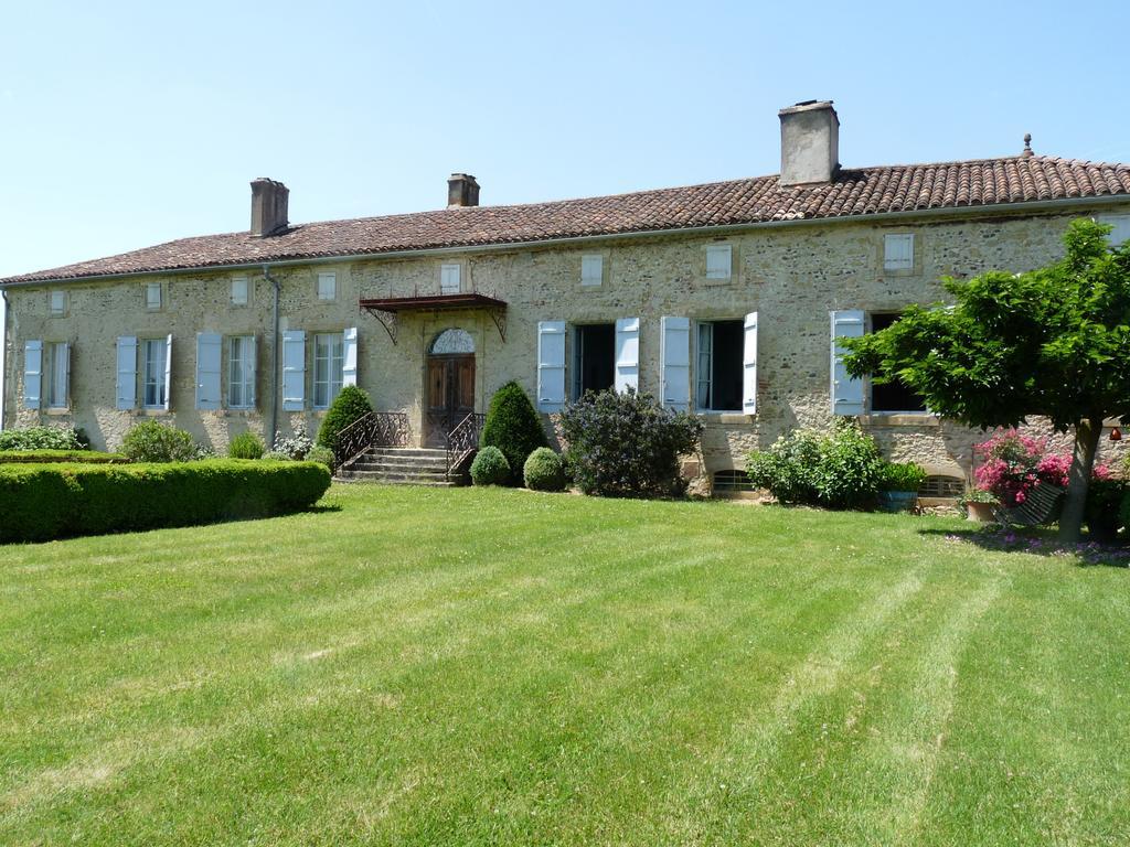 Le Pouy Bed & Breakfast Termes-d'Armagnac Exterior photo